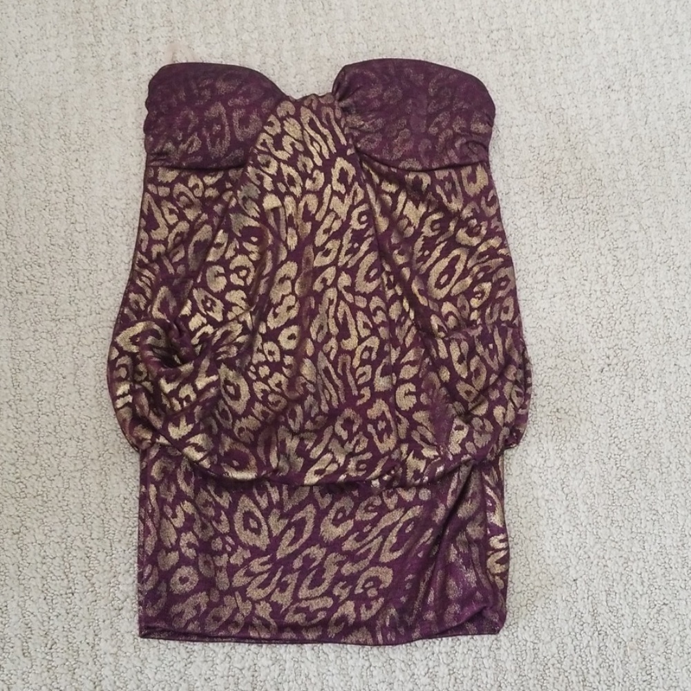 Maroon and gold club top